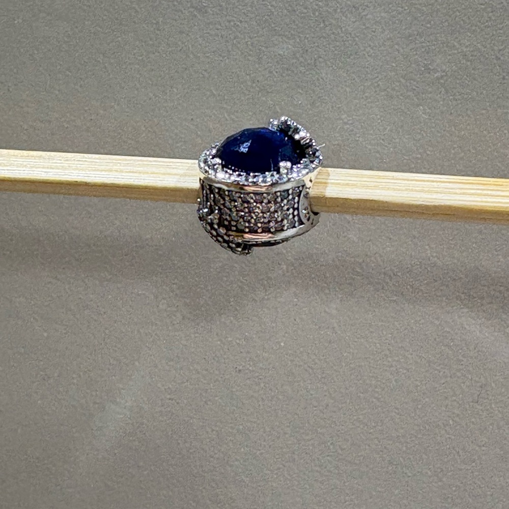 Pandora charm - Picture 10 of 11